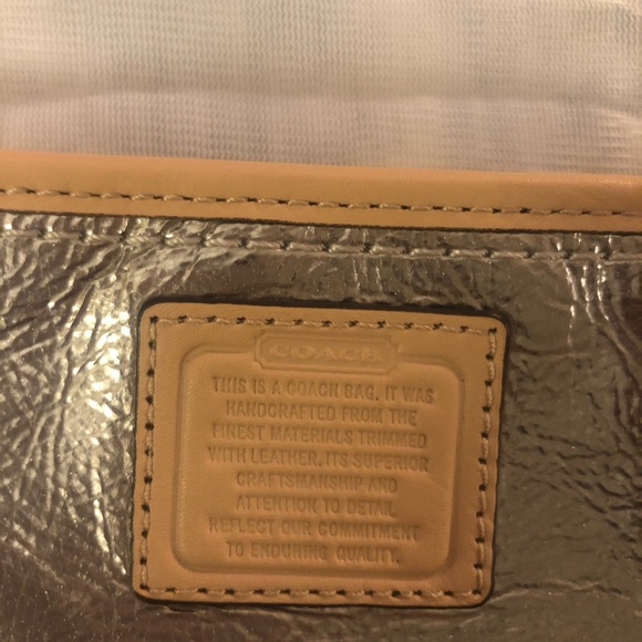 Coach authentic silver wristlet wallet - Picture 3 of 7